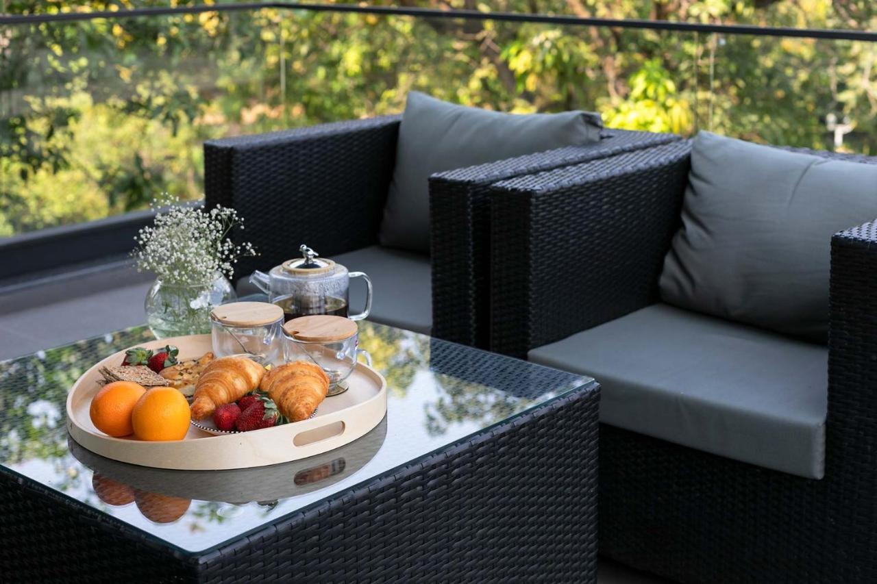 Stayvista At The Charcoal Villa Luxury Collection Alībāg Zewnętrze zdjęcie